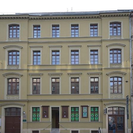 Hostel 33 Вроцлав Экстерьер фото