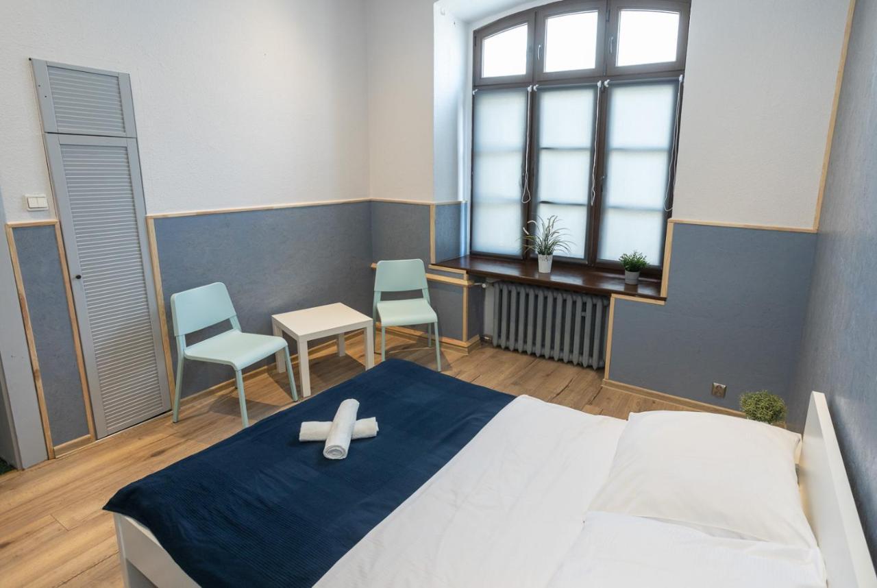 Hostel 33 Вроцлав Экстерьер фото